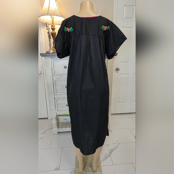 Boho Artisanal Mexican Dress - Picture 3 of 8